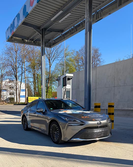 1. Fahrzeug abstellen und ausschalten